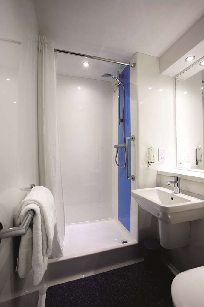 Travelodge Kew Bridge لندن الغرفة الصورة